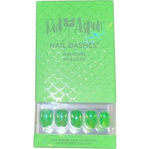 💚 Red Aspen Nail Dashes – “Billie Jo’s Monster Mash” – NEW in Box 💚